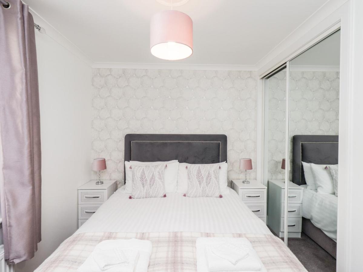 Simply Suite Castle Douglas Ngoại thất bức ảnh